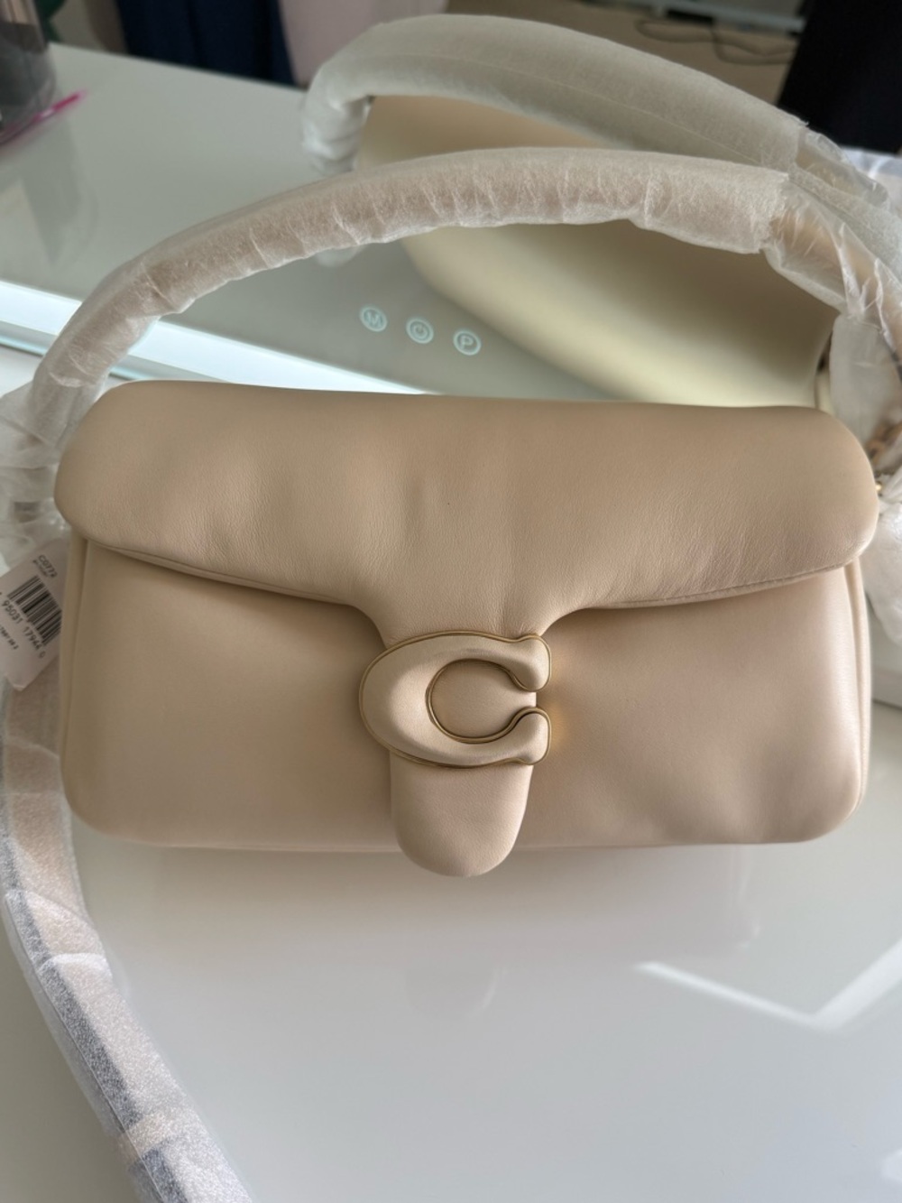 Brand New Coach Pillow Tabby 26 Leather Bag Ivory Shoulder Crossbody